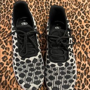 Women’s polka dot sneakers